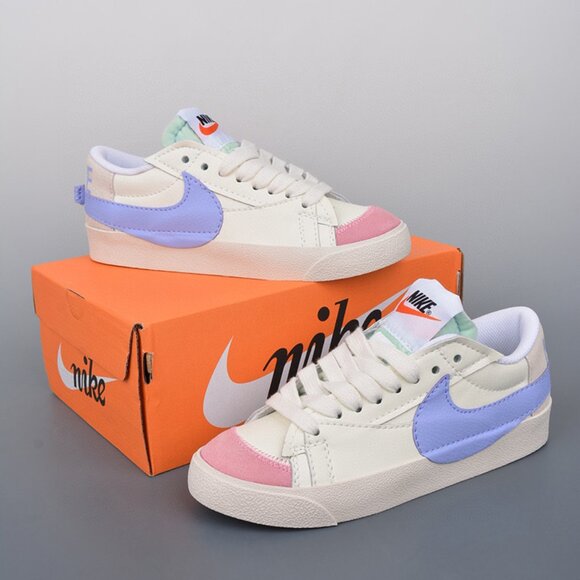 Nike Blazer Low 77 VNTG Sneaker Pink Blue